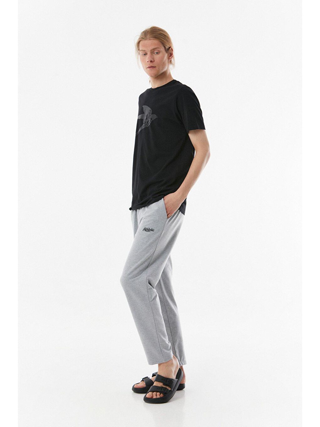 Siyah Kuş Baskılı Bisiklet Yaka Tişört-2