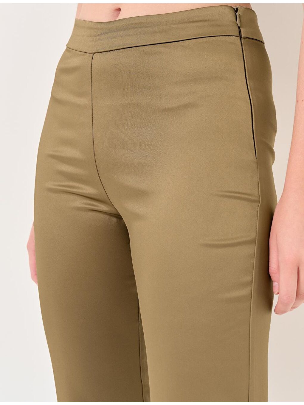 Yağ Yeşili Yüksek Bel Düz Paça Saten Pantolon-1