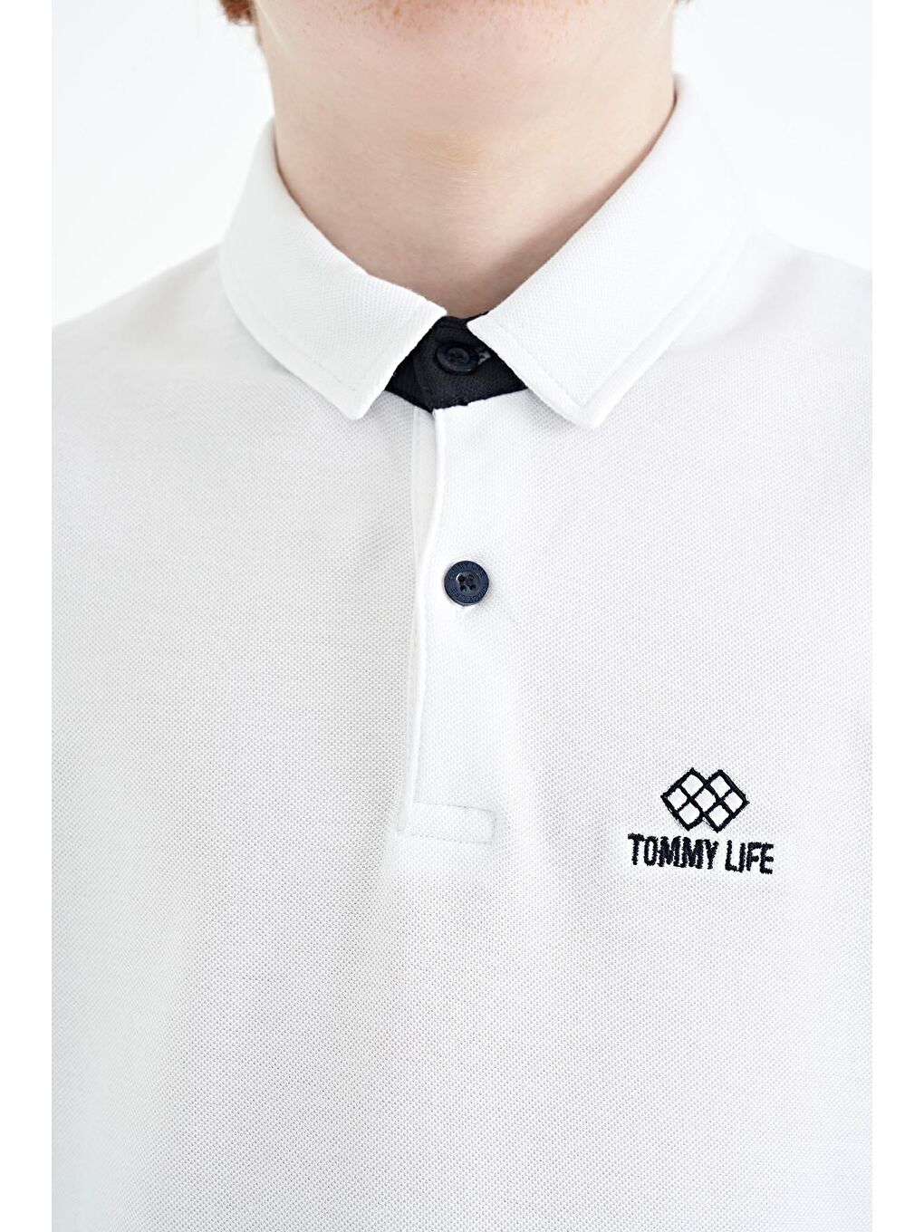 TOMMYLIFE Beyaz Kol Baskı Detaylı Standart Kalıp Polo Yaka Erkek Çocuk T-Shirt - 11093 - 2