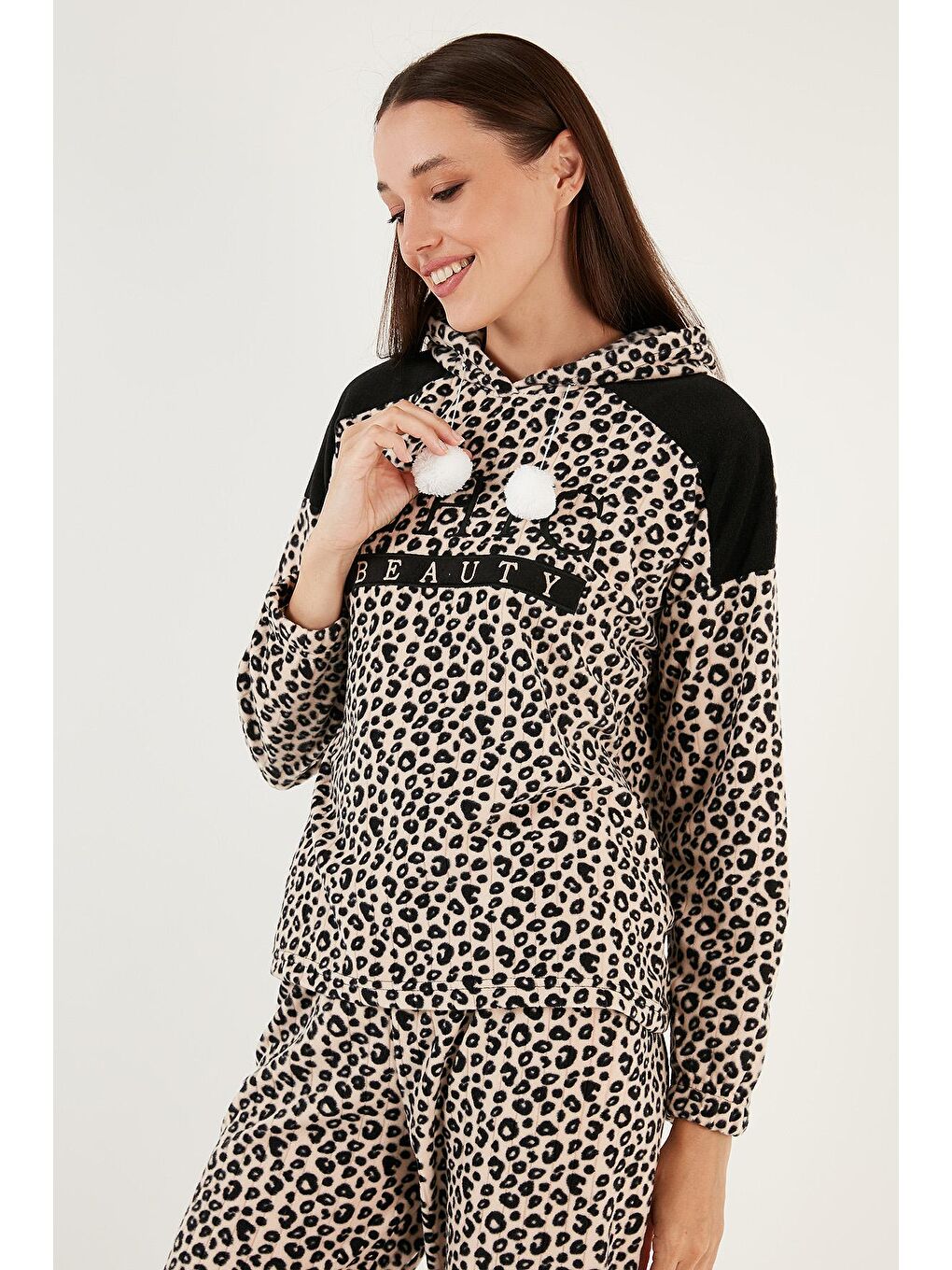 Lela Orta Kahverengi Leopar Desenli Kapüşonlu Regular Fit Polar Pijama Takımı 6571003 - 2