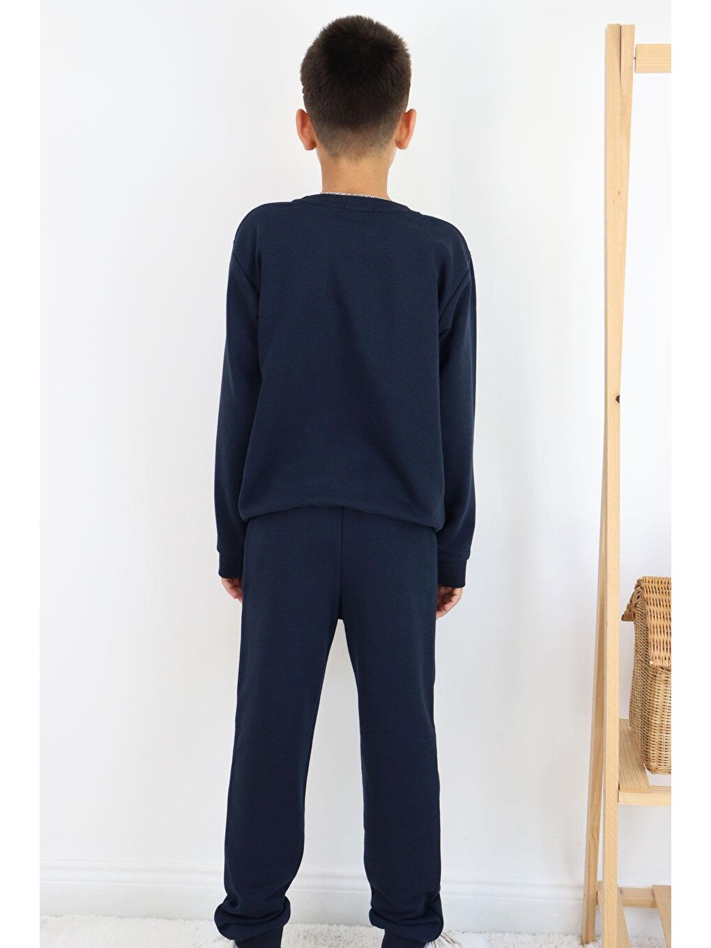 Erkek Çocuk Eşofman Takım Yazı Baskılı Bağcık Aksesuarlı Lacivert (9 Yaş)-3