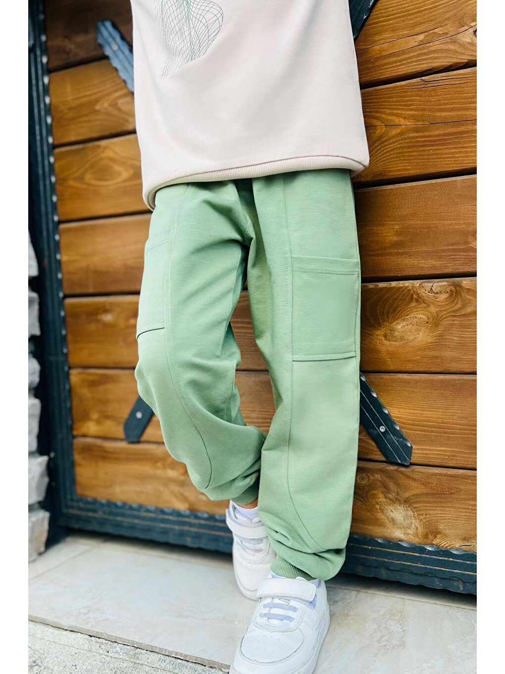 Erkek Çocuk Eşofman Takım Oyun Temalı Önden Cepli Bej (5 Yaş)-3