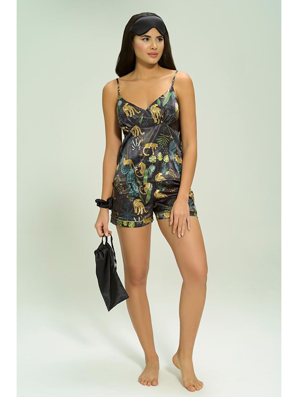 7'li Kaplan Desenli Yeşil Pijama Takımı-1