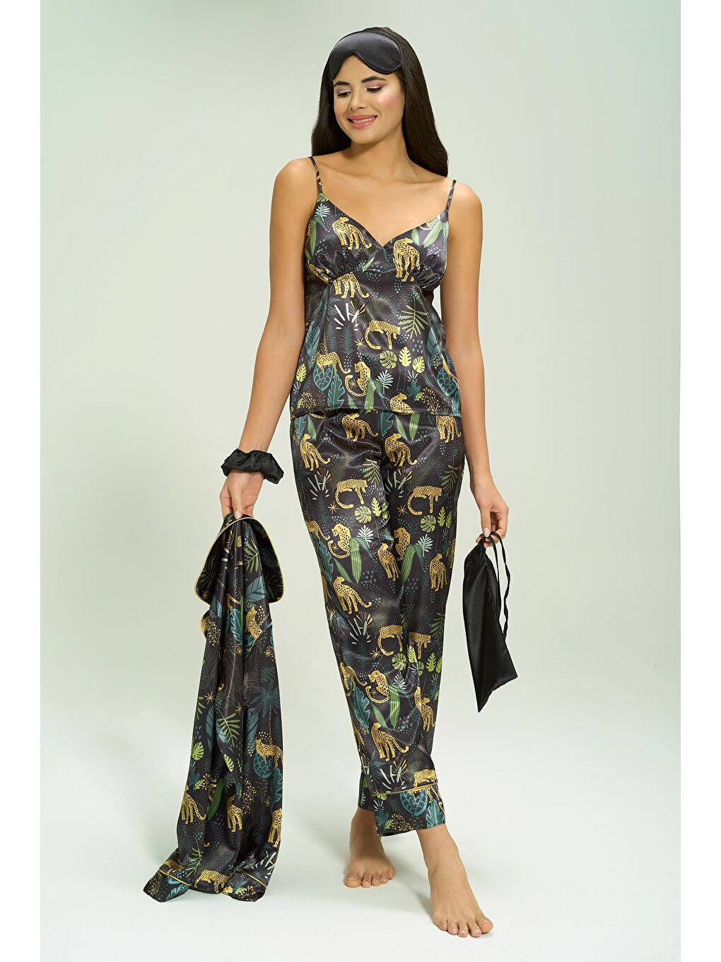 7'li Kaplan Desenli Yeşil Pijama Takımı-2