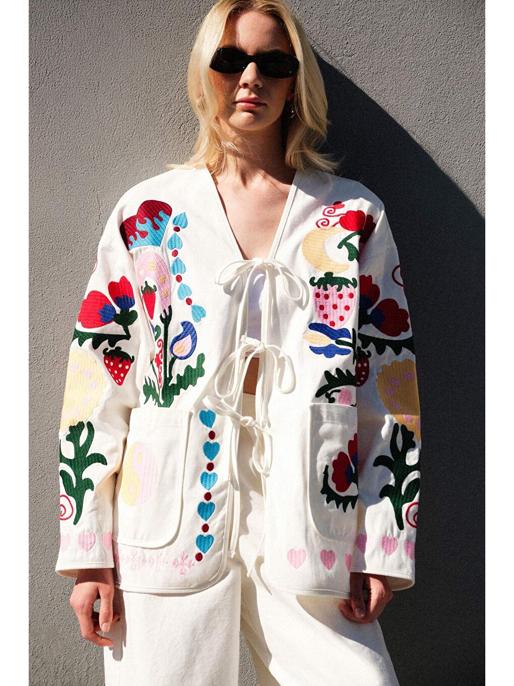 Ekru Nakışlı Gabardin Ceket-1