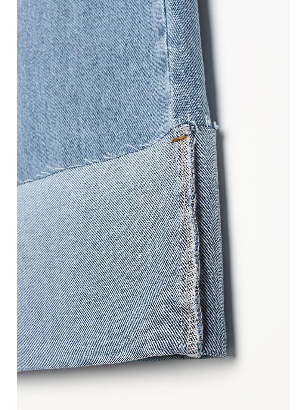 Mavi01-%100 Pamuk Yüksek Bel Bol Paça Katlama Detaylı Denim Pantolon-5
