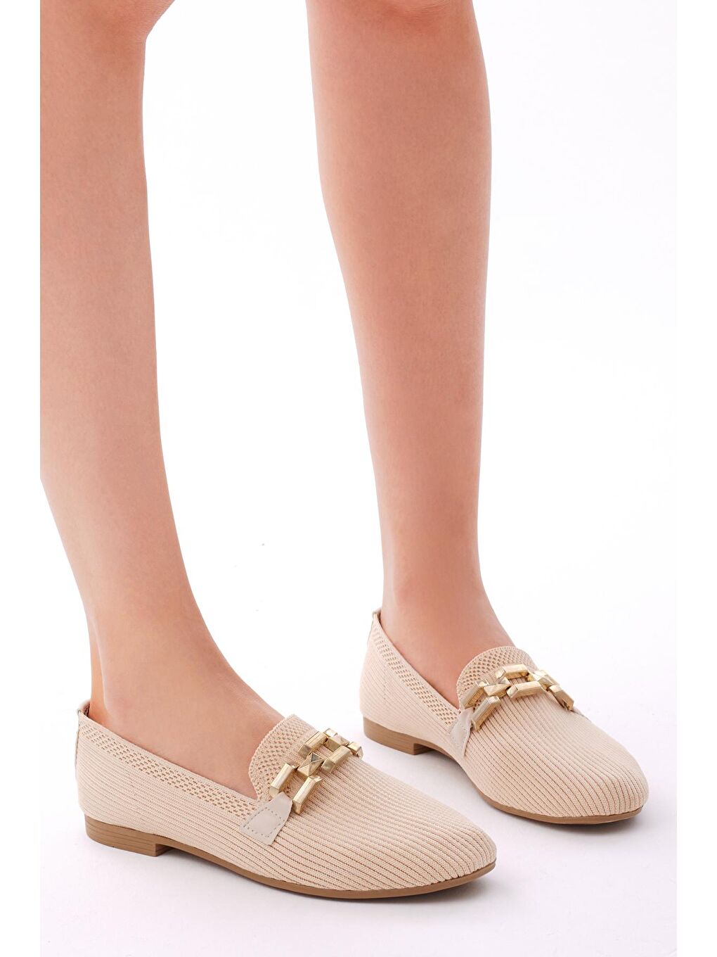 Bej Kadın Krem Rahat Kalıp Tokalı Örgü Babet