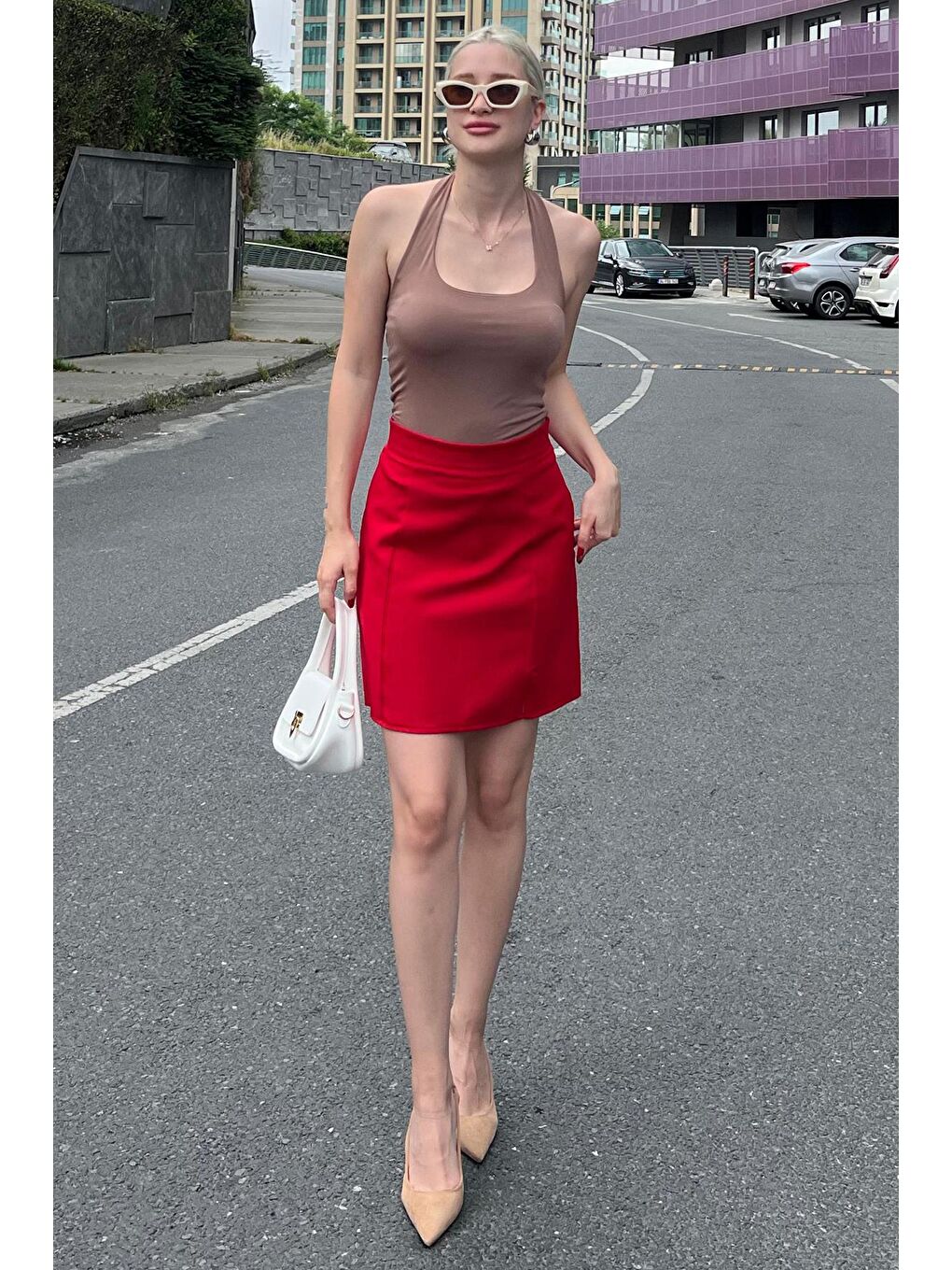 Kırmızı Yüksek Bel Önden Yırtmaçlı Kısa Etek Mg2086-2