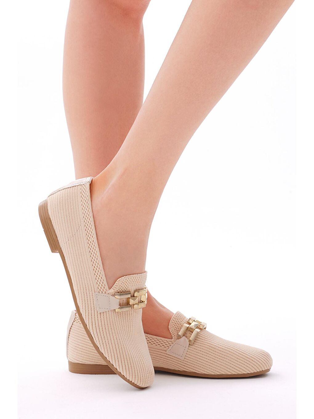 Bej Kadın Krem Rahat Kalıp Tokalı Örgü Babet-1