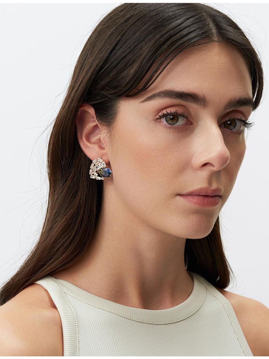 Mavi Yeşil Taşlı Kalp Figür Küpe