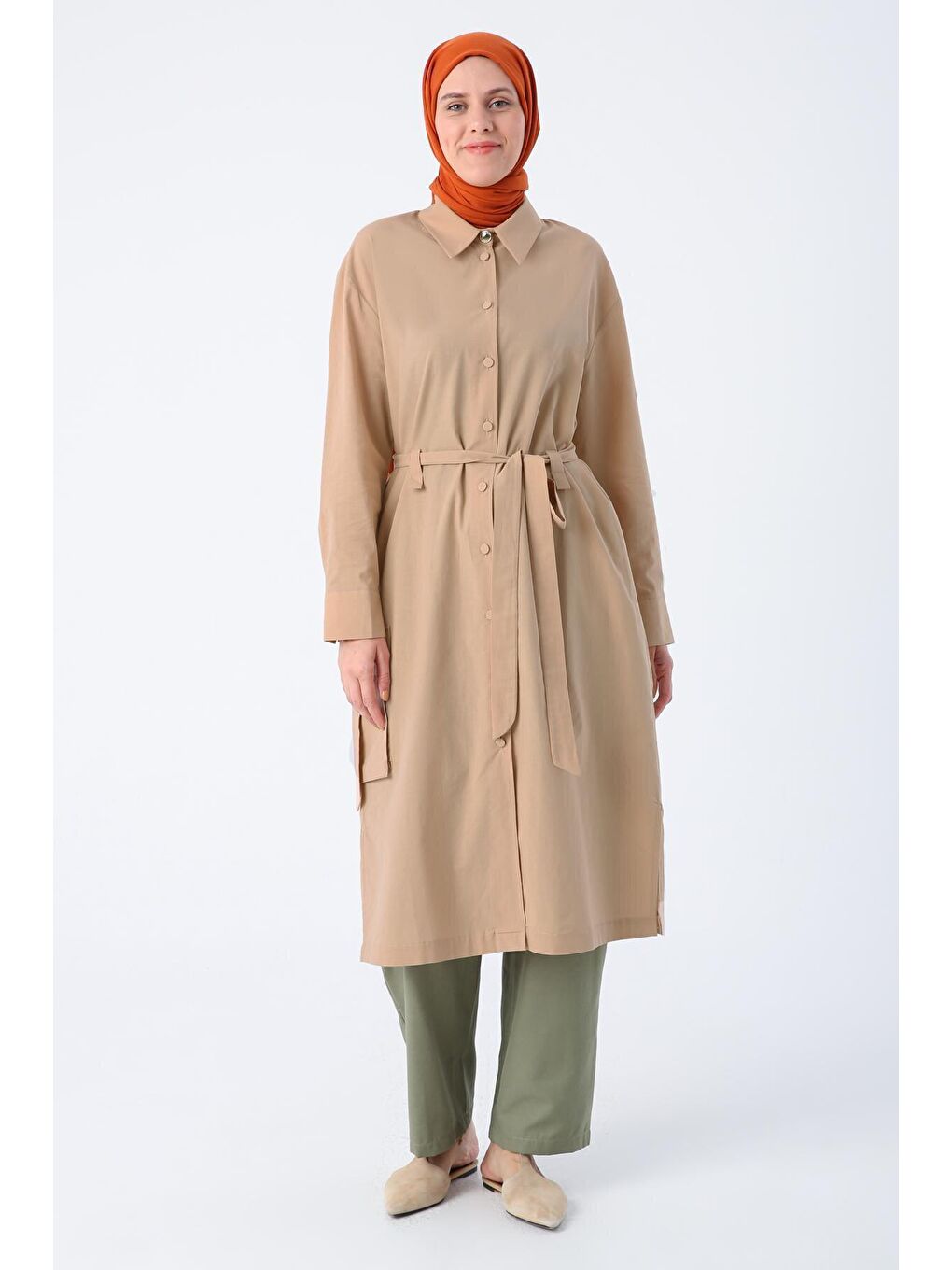 Bej %100 Pamuk Tek Cepli Kuşaklı Uzun Ferace-1