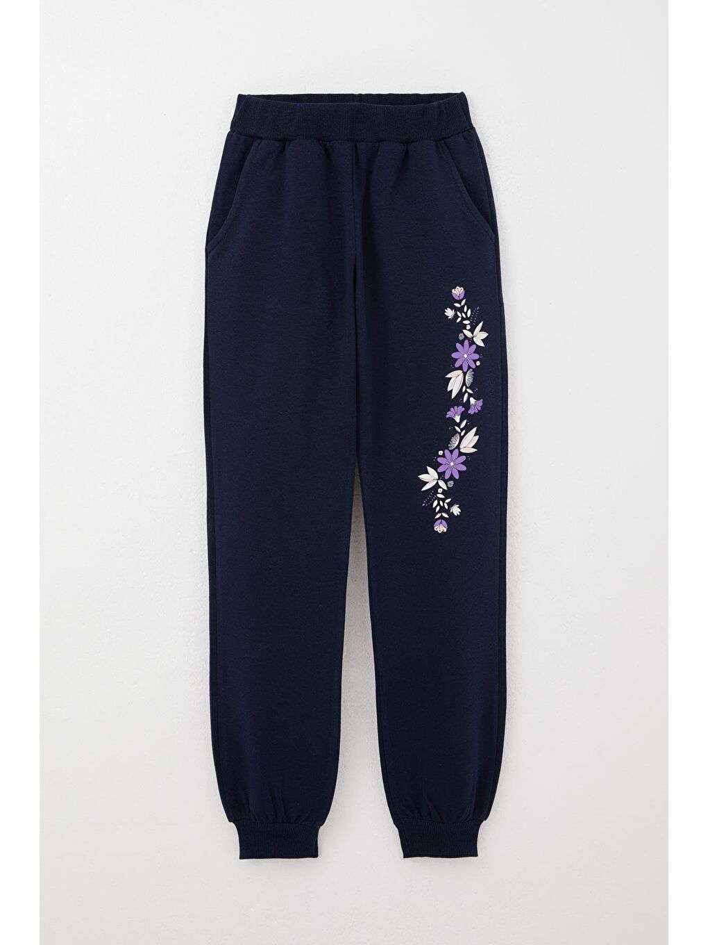 Kız Çocuk Eşofman Takım Arkadaş Temalı Çiçek Baskılı Lacivert (6 Yaş)-5