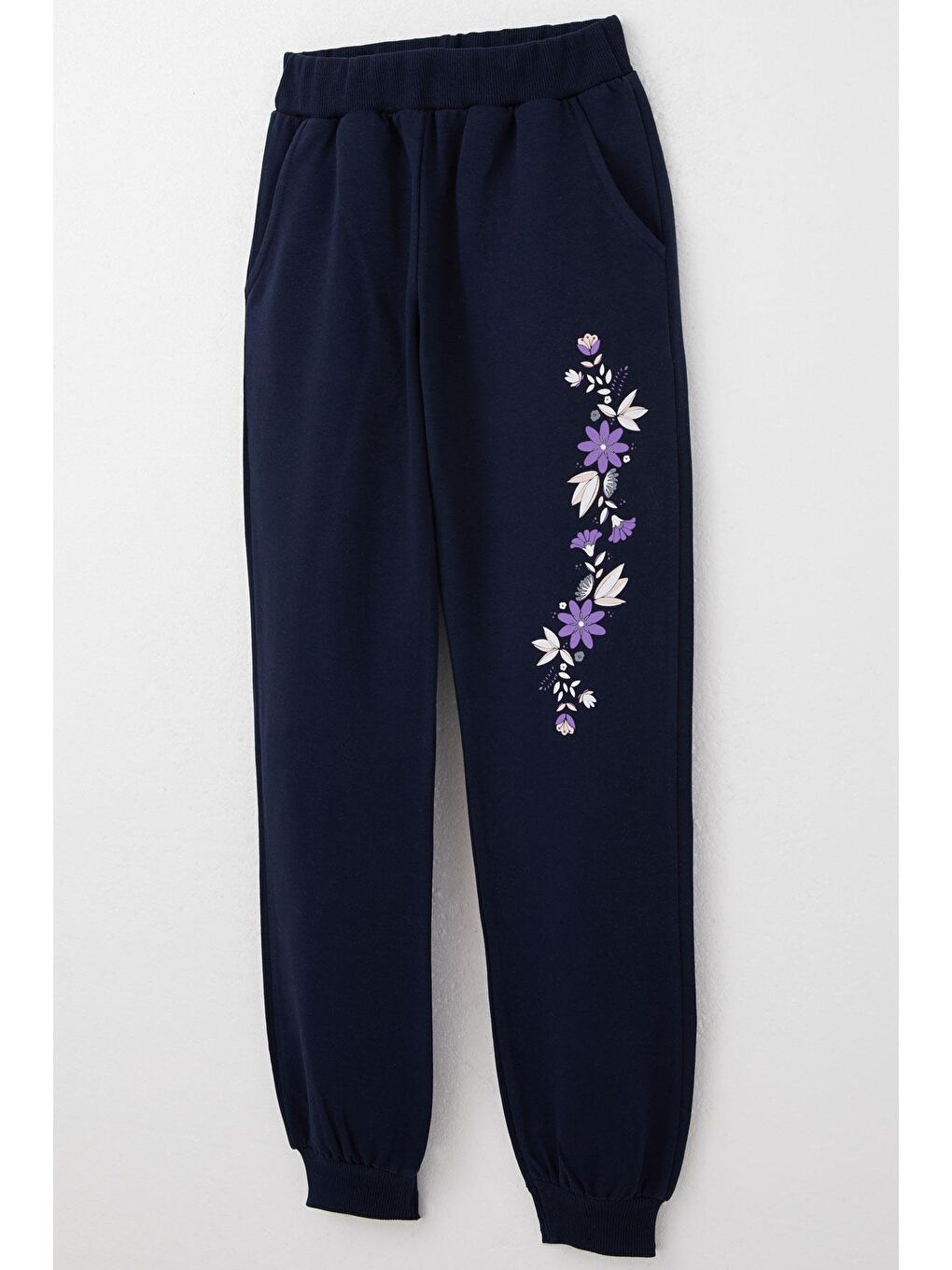 Kız Çocuk Eşofman Takım Arkadaş Temalı Çiçek Baskılı Lacivert (6 Yaş)-9