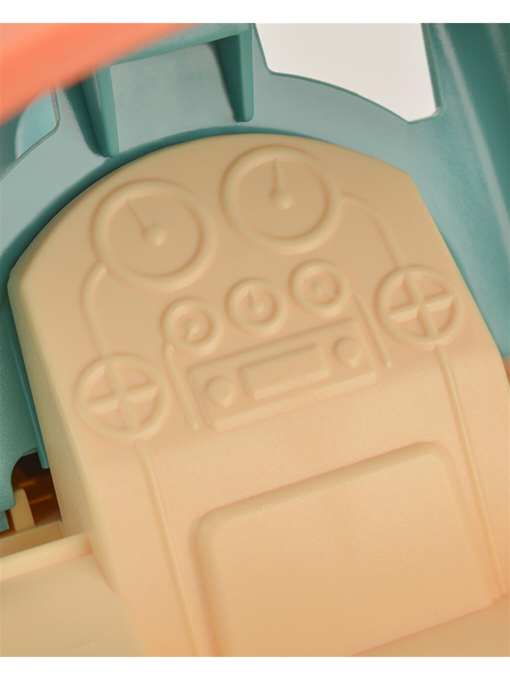 Bej Oyuncak Tren Lokomotif-3