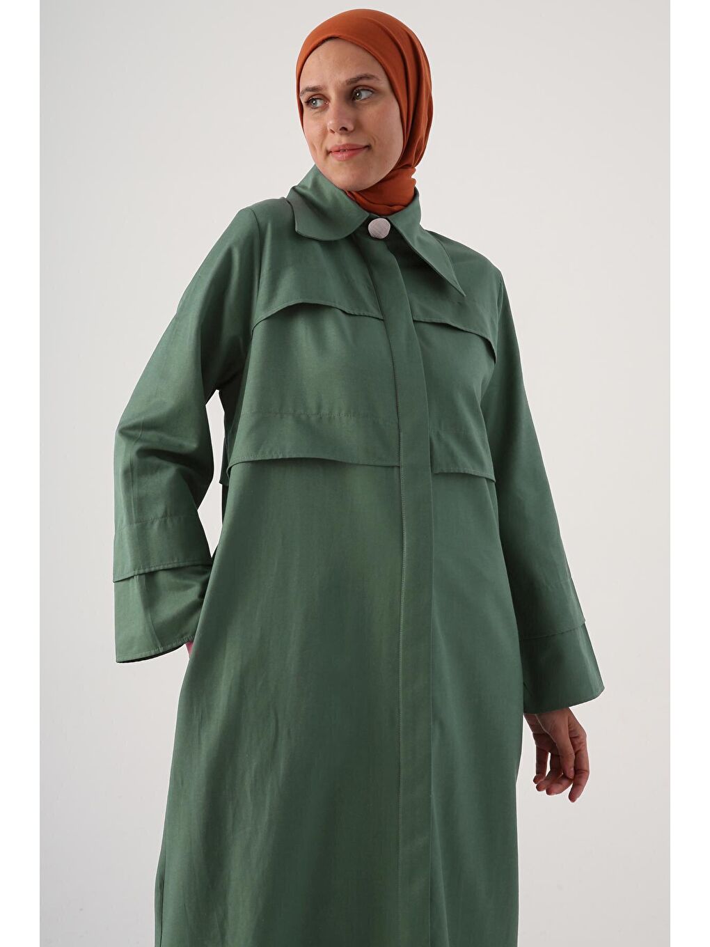 Yeşil Nefti Sivri Yakalı Gizli Patlı Ferace-4