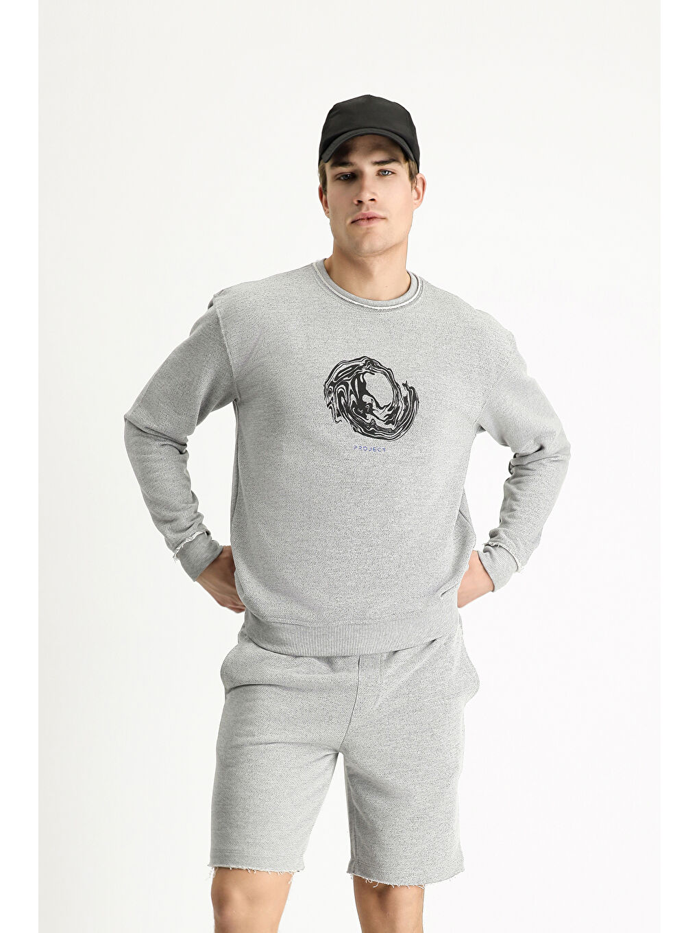Gri Bisiklet Yaka Oversize Baskılı Pamuklu Sweatshirt-5
