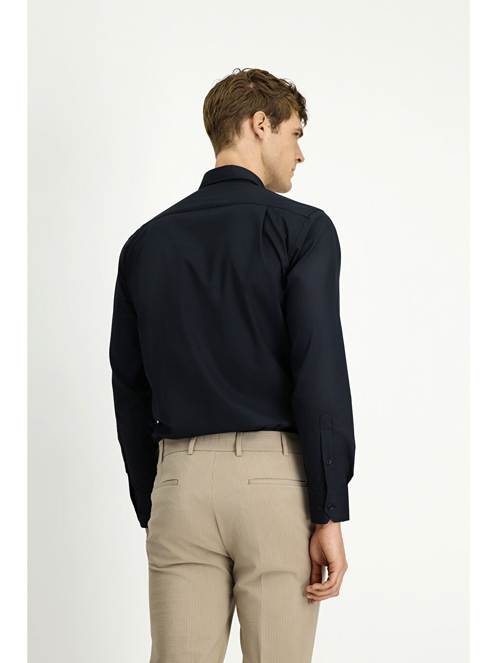 Siyah Uzun Kol Regular Fit Non Iron Ütü Gerektirmeyen Pamuklu Düğmeli Yaka Büyük Beden Gömlek-4