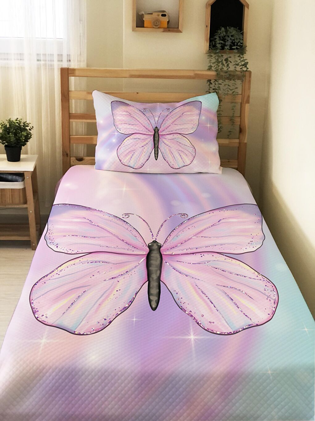 Karışık Kelebek Desenli Bebek Ve Çocuk Baskılı Tek Kişilik Pike Takımı Pembe