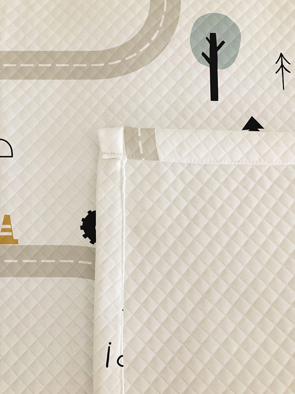 Karışık Yol Desen Tek Kişilik Çocuk Pike Takımı-4