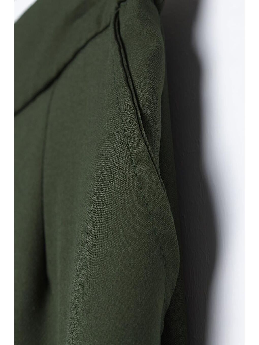 Koyu Yeşil-Paçası Yırtmaçlı Pantolon-4