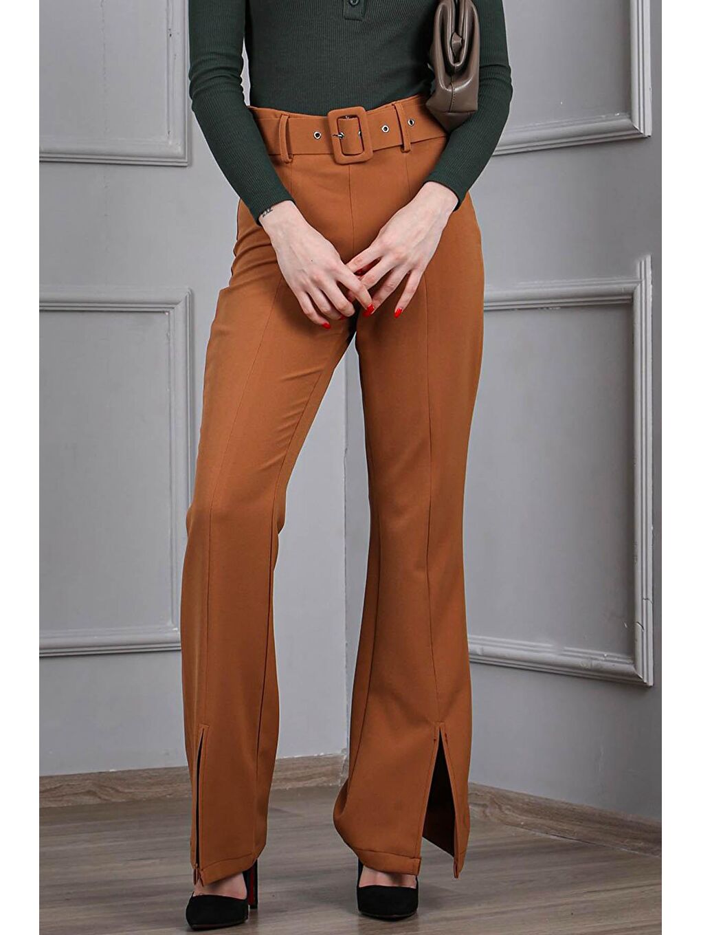 Kahverengi Önleri Yırtmaçlı Yüksek Bel Kadın İspanyol Paça Pantolon MG1668-1