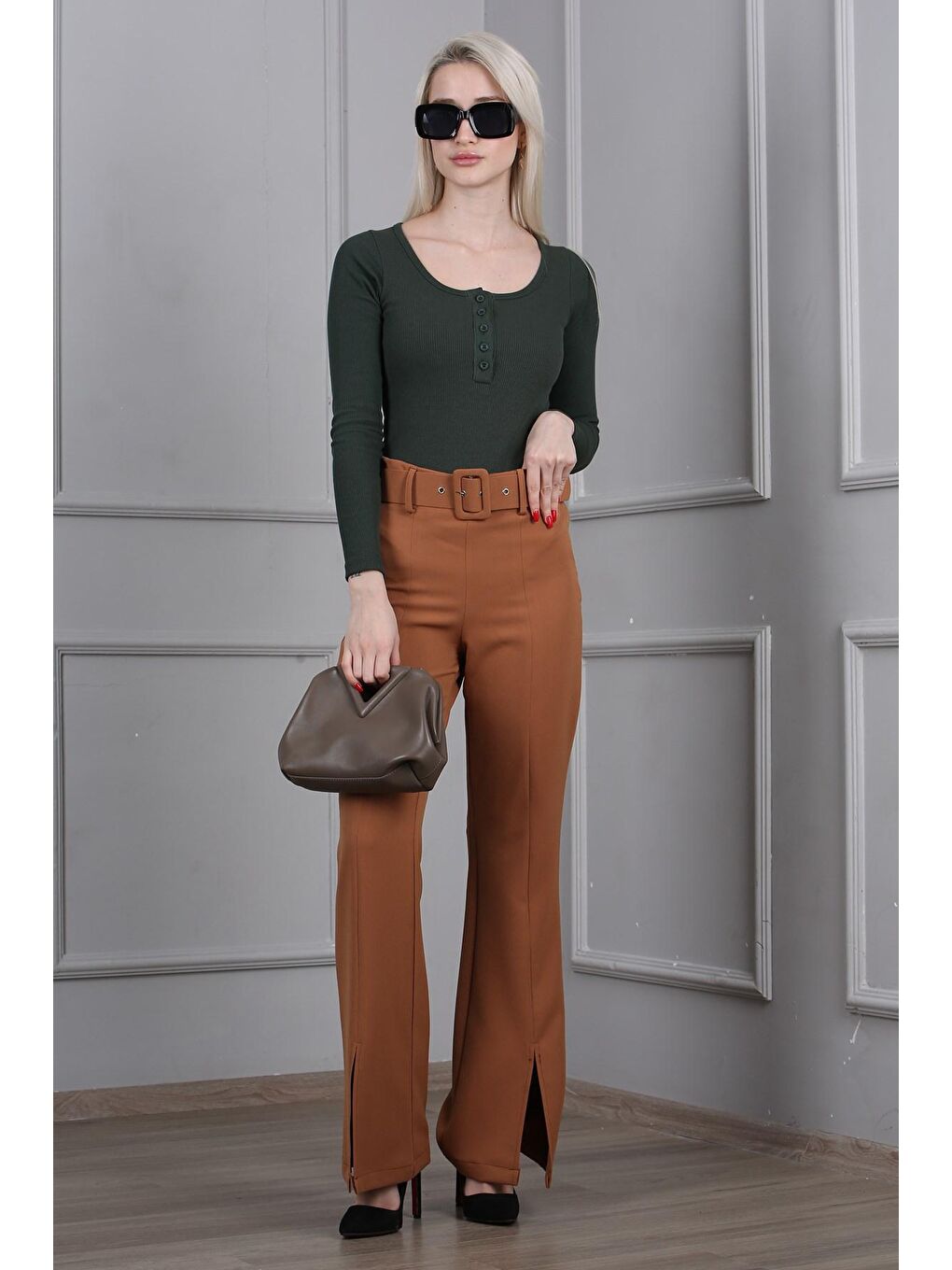 Kahverengi Önleri Yırtmaçlı Yüksek Bel Kadın İspanyol Paça Pantolon MG1668-4