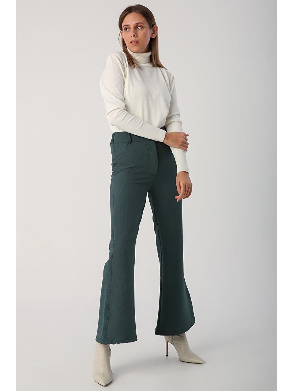 Açık Yeşil-İspanyol Paça Rahat Pantolon-2