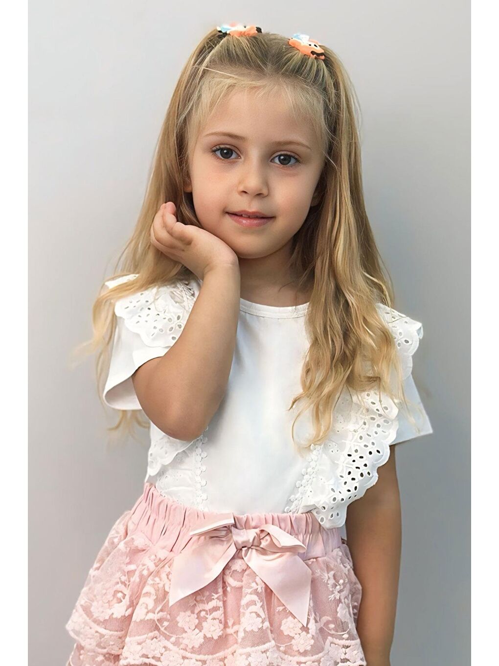 Kız Bebek Tişört Güpürlü Çiçekleri Nakışlı Beyaz (1.5-2 Yaş)