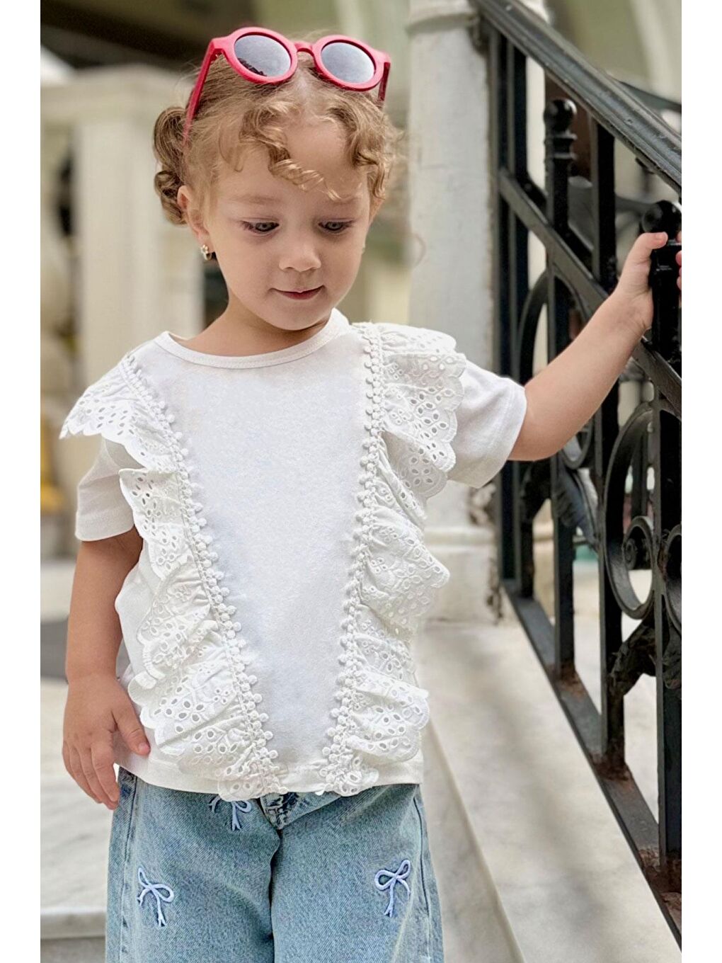 Kız Bebek Tişört Güpürlü Çiçekleri Nakışlı Beyaz (1.5-2 Yaş)-3