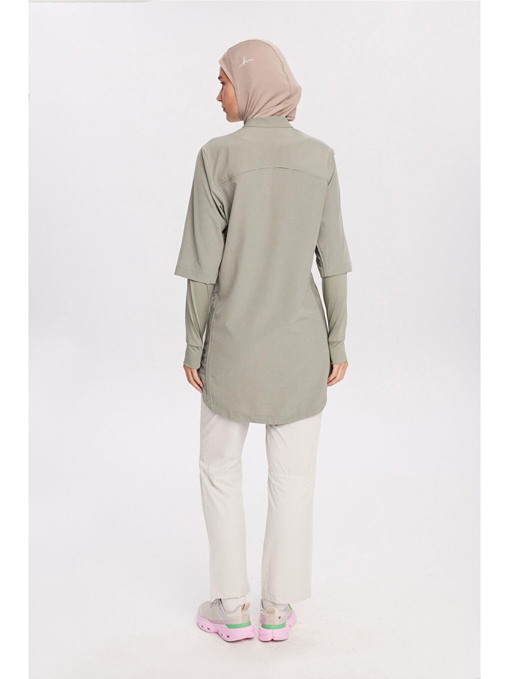 Yeşil Active H-Per Fit Lazer Kesim Detaylı Mint Tesettür Antrenman Üstü Act-33-3