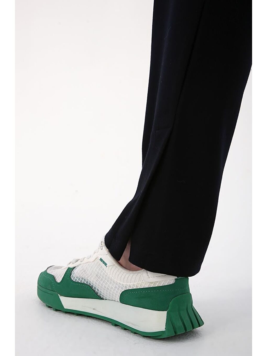 Lacivert-Paçası Yırtmaçlı Pantolon-5