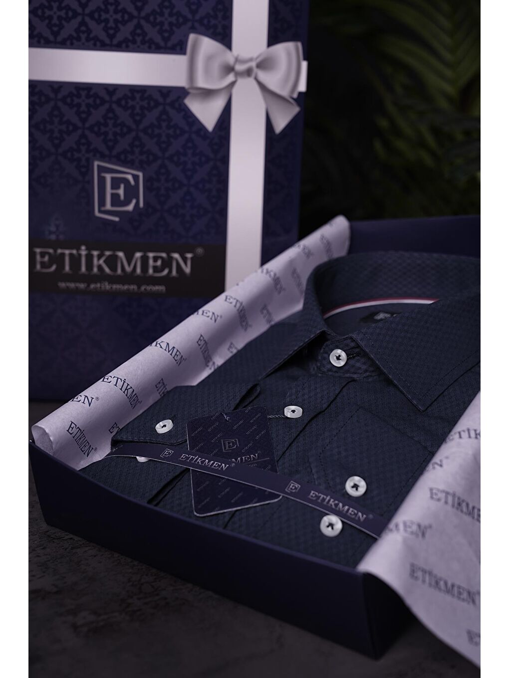 Lacivert Baklava Desen Slimfit Erkek Gömlek-3