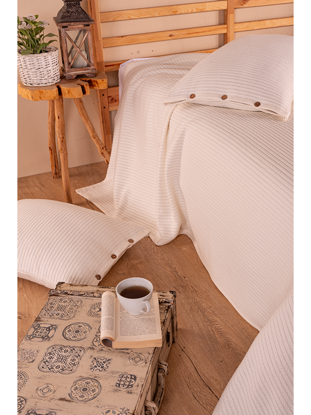 Ekru Örgü Çift Kişilik Pike Yatak Örtüsü-3