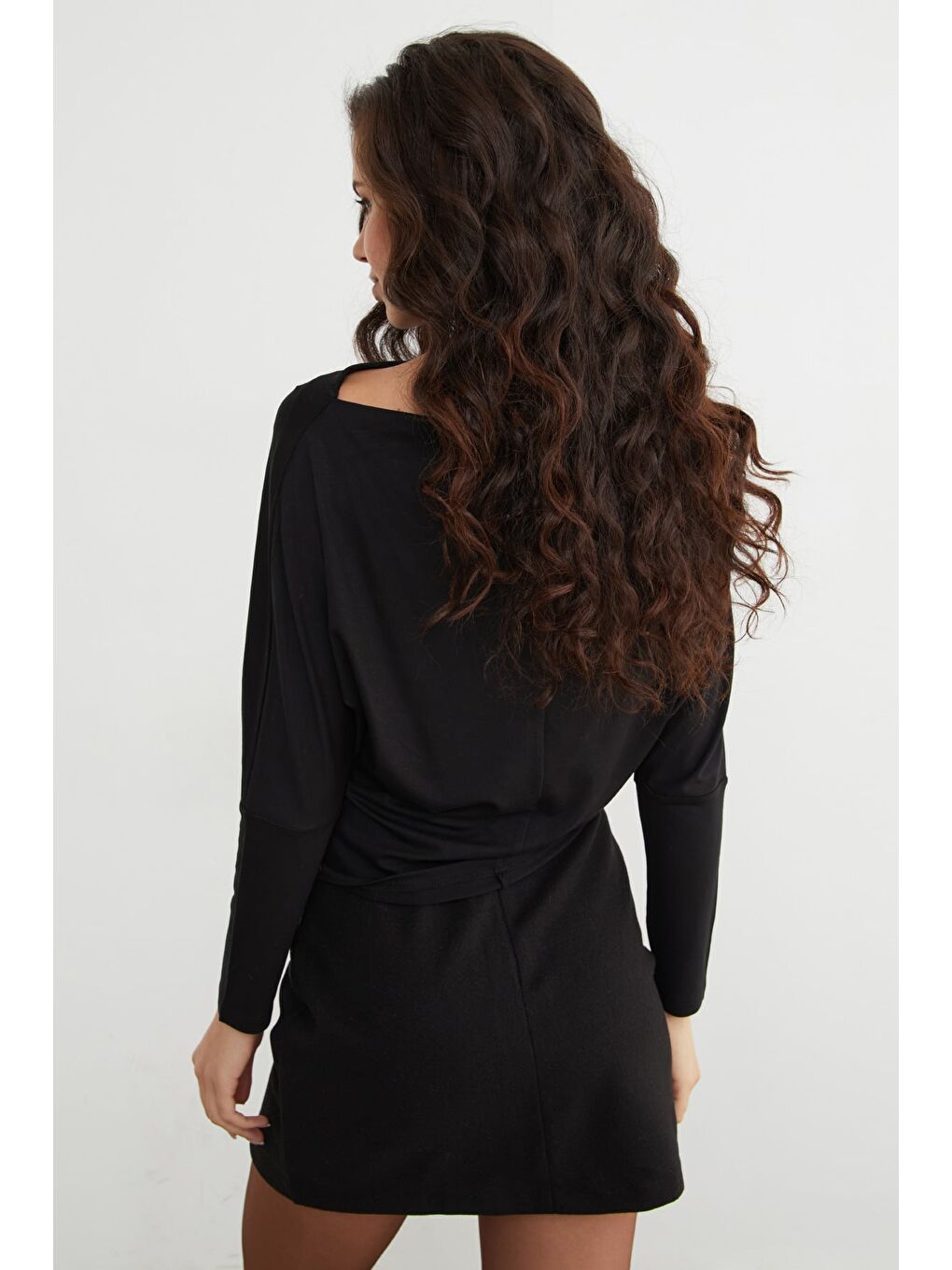 Siyah Basic Kayık Yaka Yarasa Kol Bluz-4