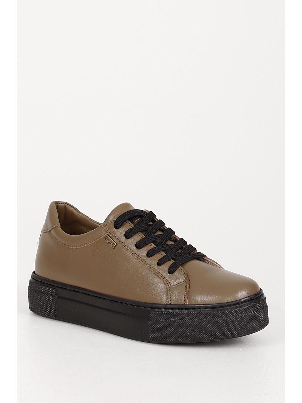 Yeşil Hakiki Deri Yuvarlak Burun Dolgu Taban Bağcıklı Kadın Sneaker 24240-4