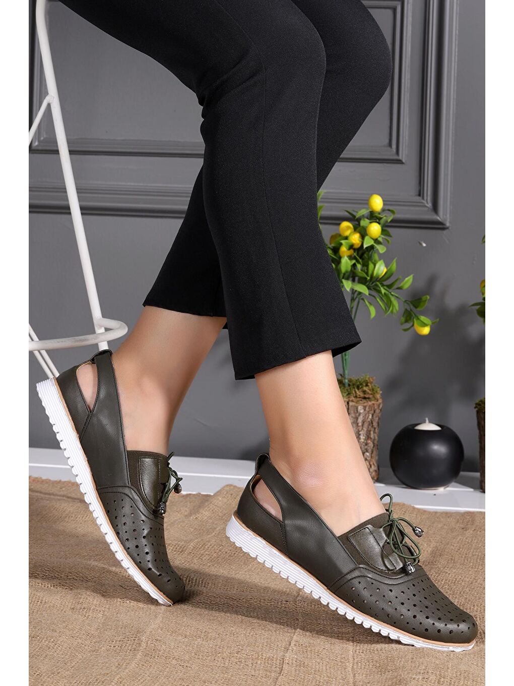 Haki Lazer Kesim Kadın Günlük Babet Ayakkabı Cns 4017-2