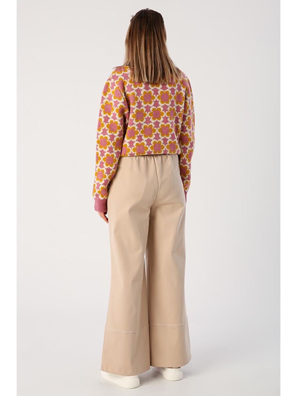 Açık Bej-Garni Dikişli Geniş Paça Pantolon-2