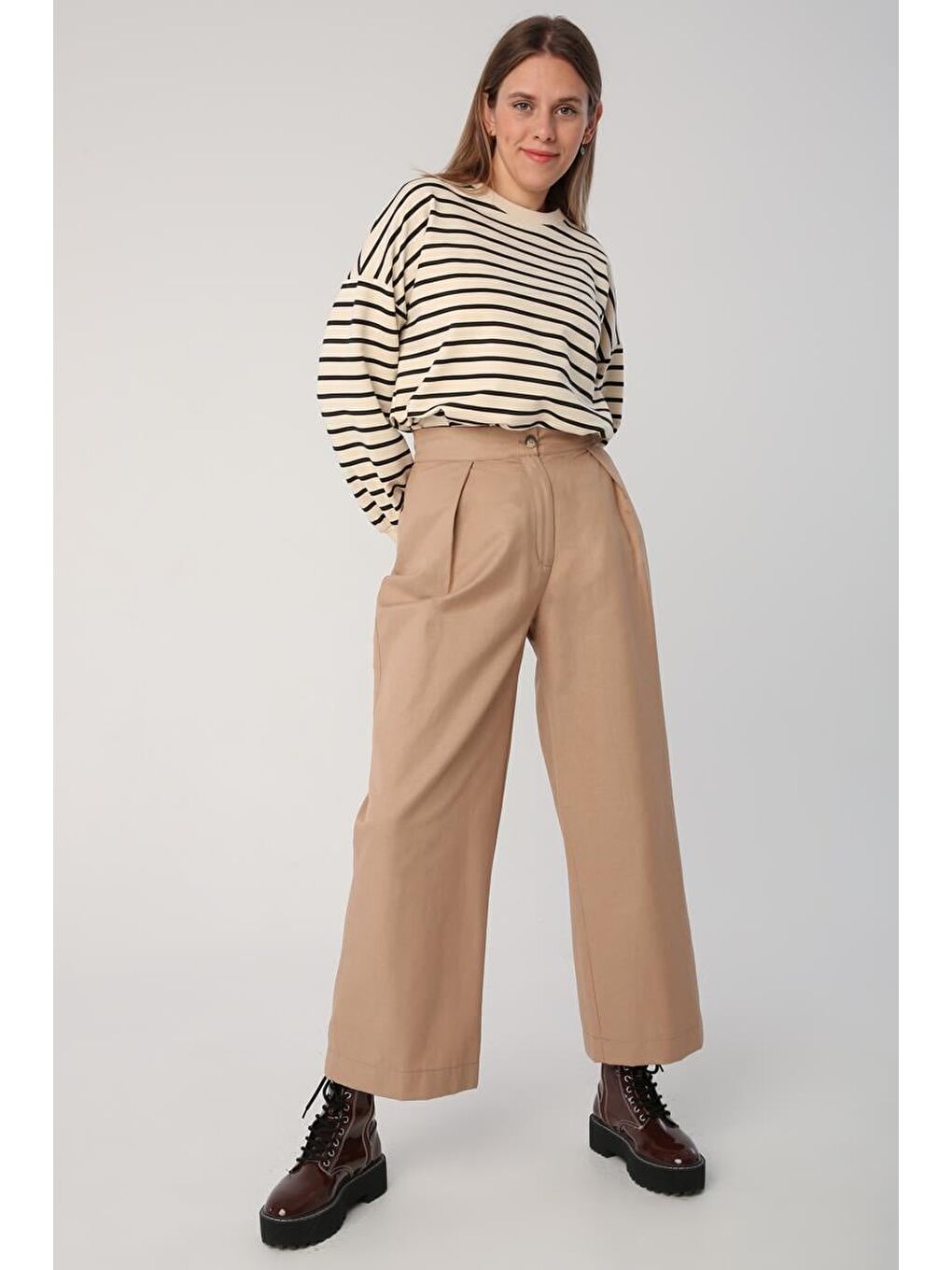 Bej01-Pileli Bol Paça Pantolon-1