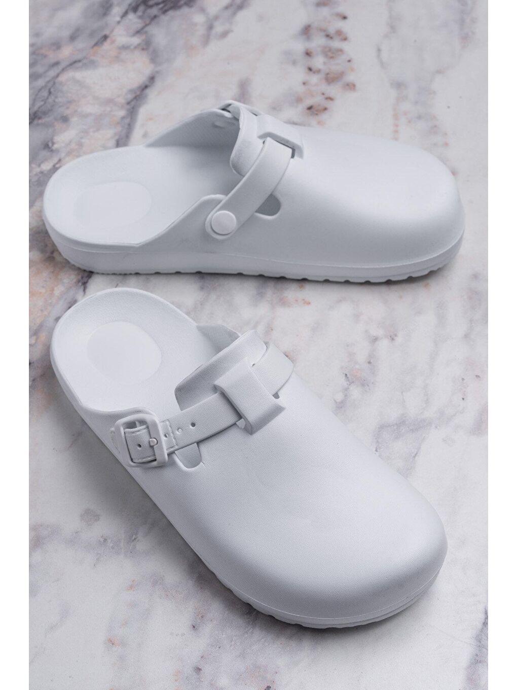 OLA 3FX Beyaz Erkek Sabo Terlik-1