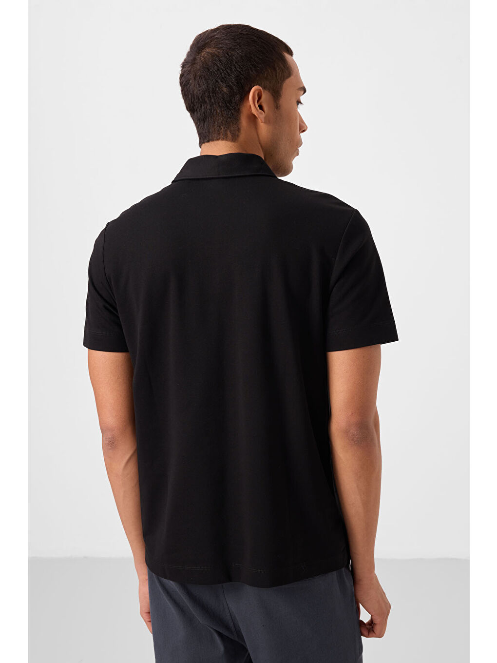 Siyah Basic Logolu Standart Kalıp Triko Polo Yaka Erkek Tişört - 87748-4