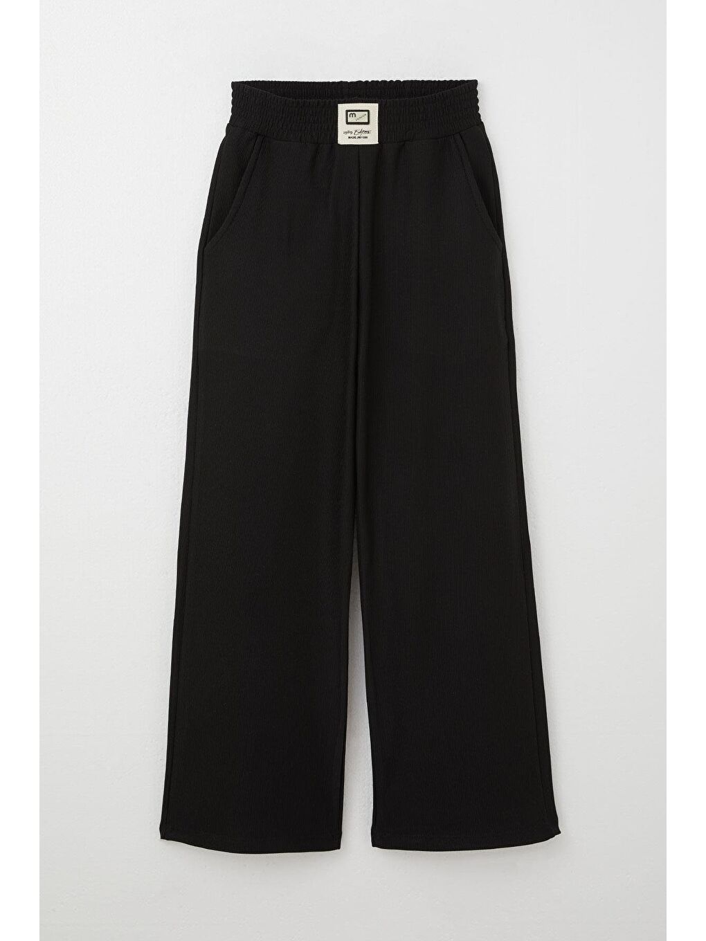 Kız Çocuk Pantolon Bel Kısmı Arma Detaylı Cepli Siyah (8-9 Yaş)-3