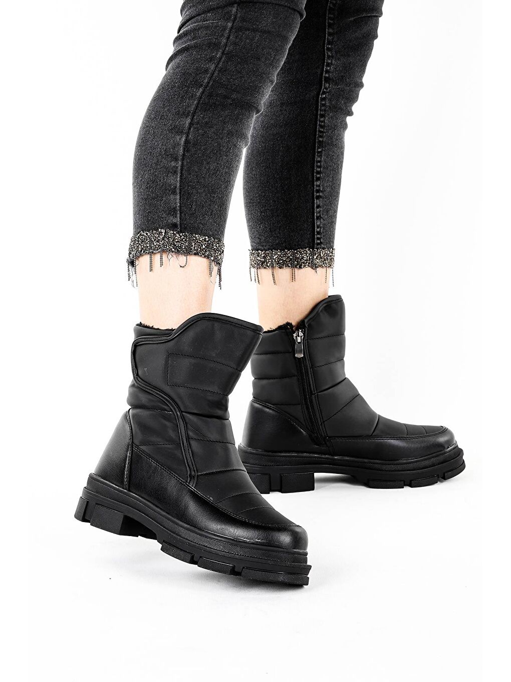 Siyah Günlük İçi Termal Kürklü Kadın Fermuarlı Kar Bot Ayakkabı Twg 820