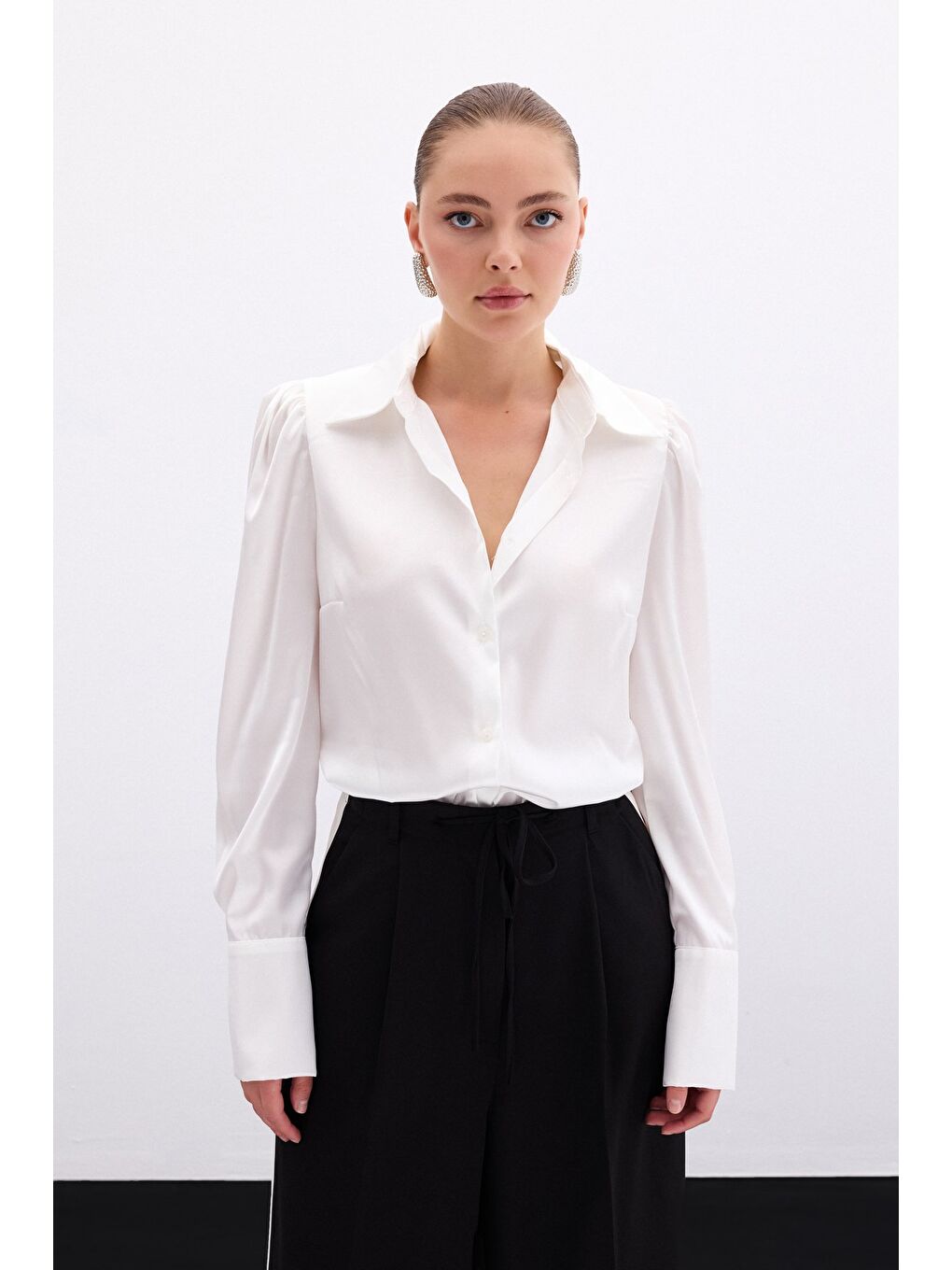 Vatkalı Saten Gömlek - Ekru-3