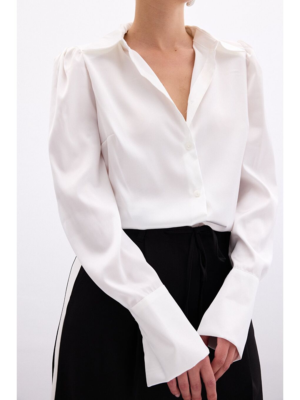 Vatkalı Saten Gömlek - Ekru-6