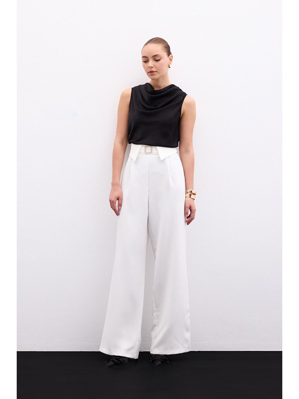 Bel Detaylı Geniş Paça Pantolon - Ekru-2