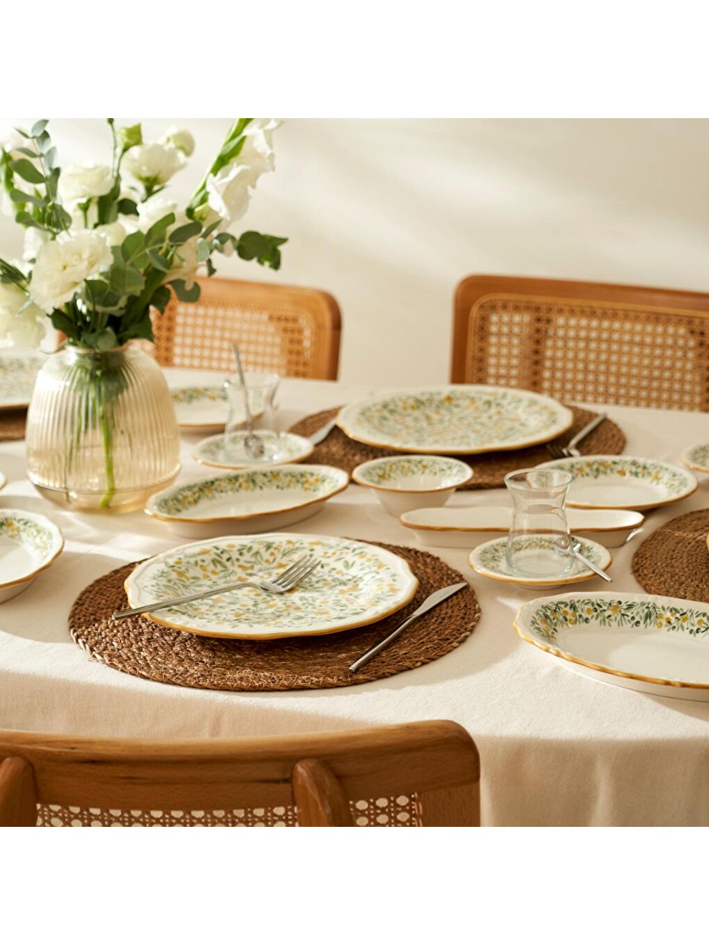 Loren Stoneware 26 Parça 6 Kişilik Kahvaltı Takımı Sarı-1
