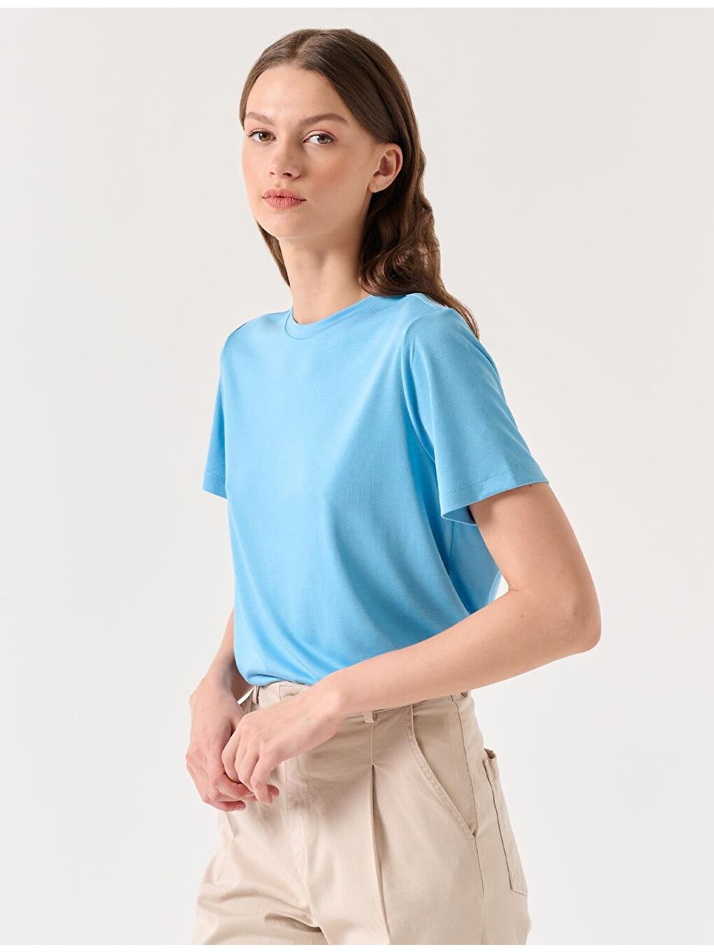 Gök Mavisi Düz Kesim Bisiklet Yaka Kısa Kollu Basic Örme Tişört-2