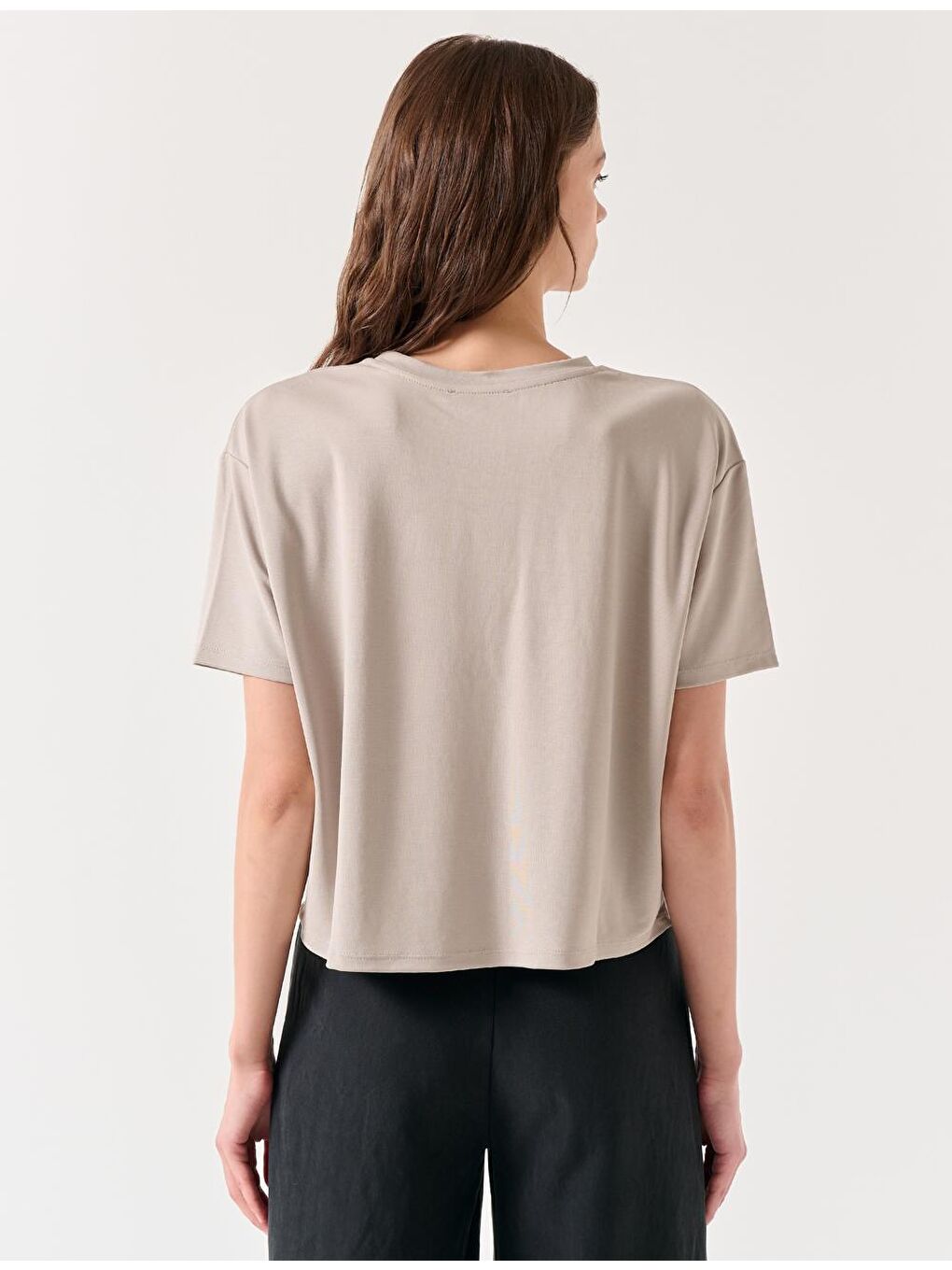 Bej Taş Bol Kesim Kısa Kollu Bisiklet Yaka Örme Tişört-4