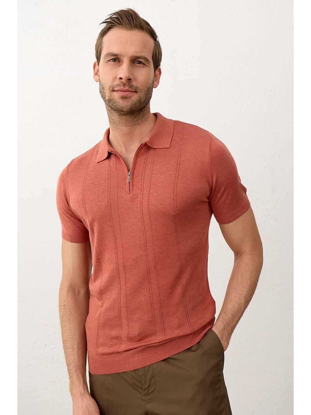 Kahverengi Erkek Fermuarlı Slim-Fit Yazlık Triko Tişört Tarçın-2