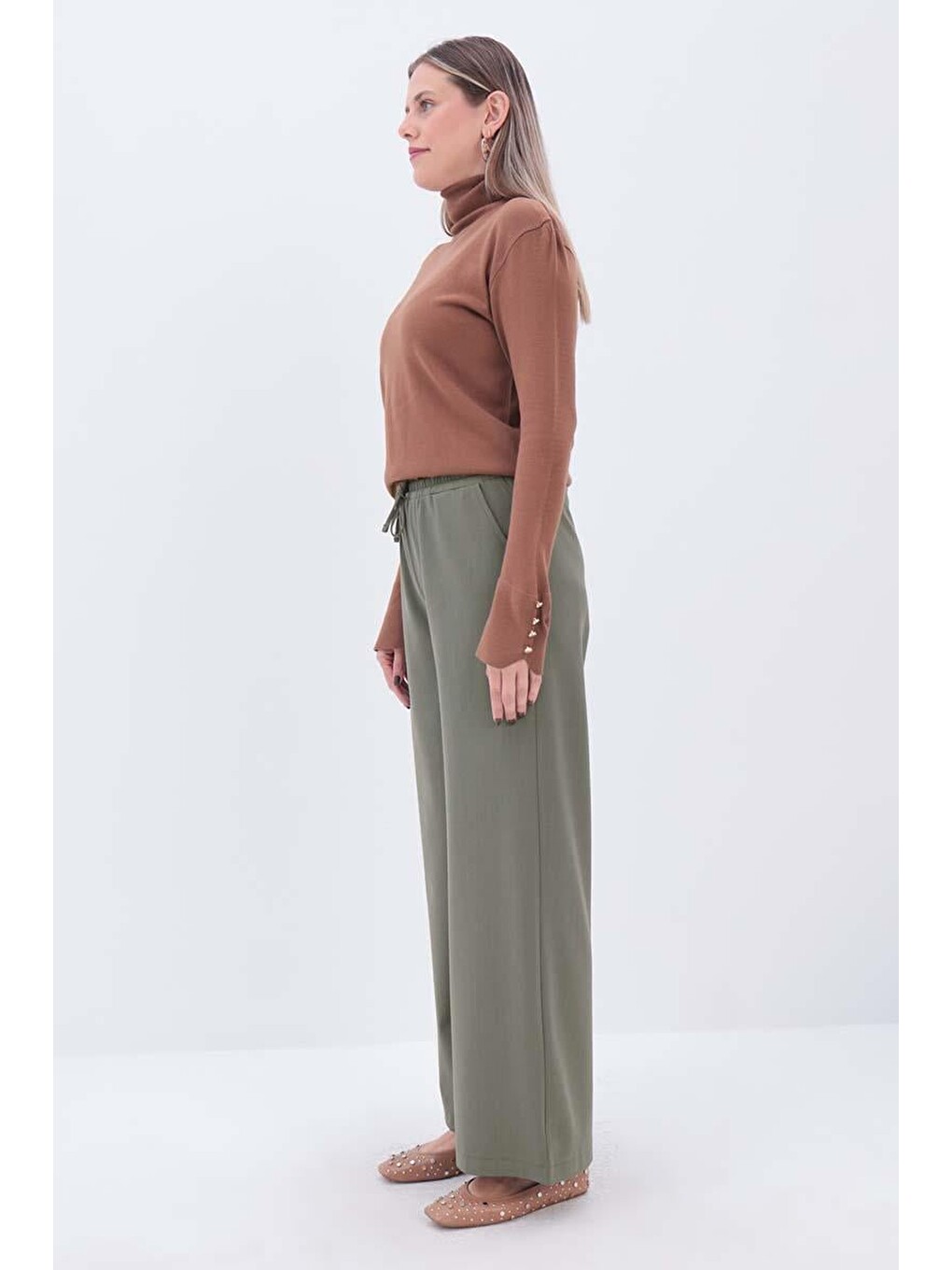 Haki-beli Lastikli Kordonlu Pantolon-1
